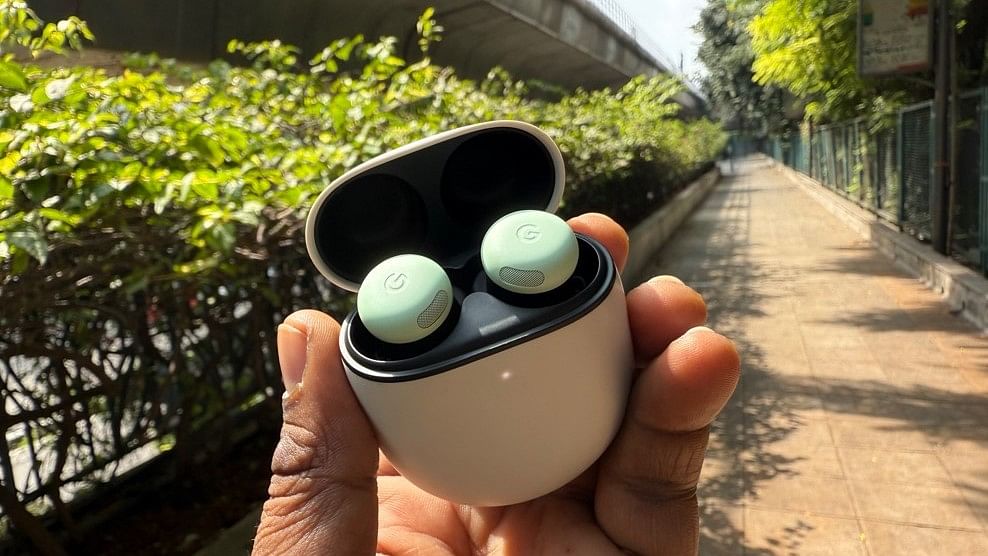 Google Pixel Buds Pro 2.