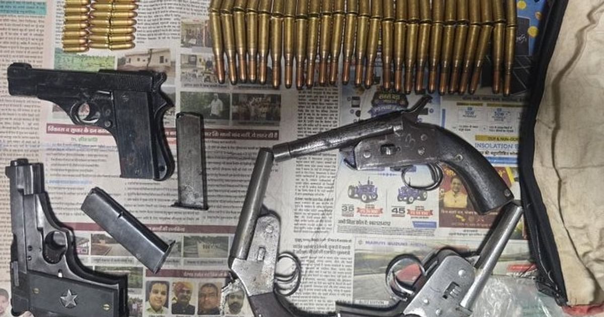 Cache of firearms seized, one arrested by Kolkata Police STF