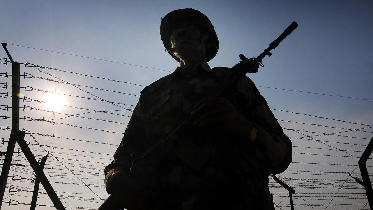 Pakistani intruder shot dead along Punjab border