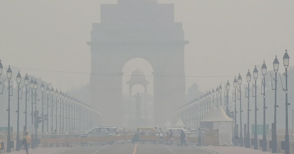 Civic Administration In Delhi Collapsed Political Class Busy Selling civic-administration-in-delhi-collapsed-political-class-busy-selling