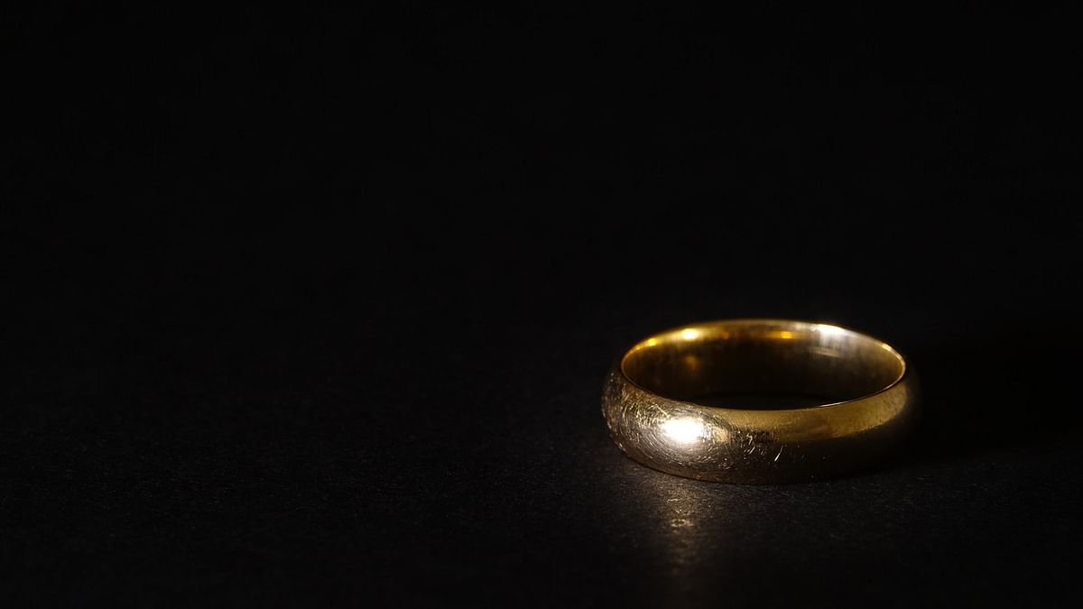 Scolded for taking mother's gold ring without permission, woman ends life in Maharashtra's Mumbra