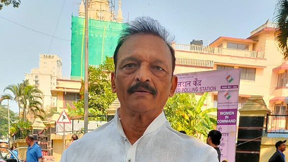 Congress leader slams EC as Modi's 'dog'.