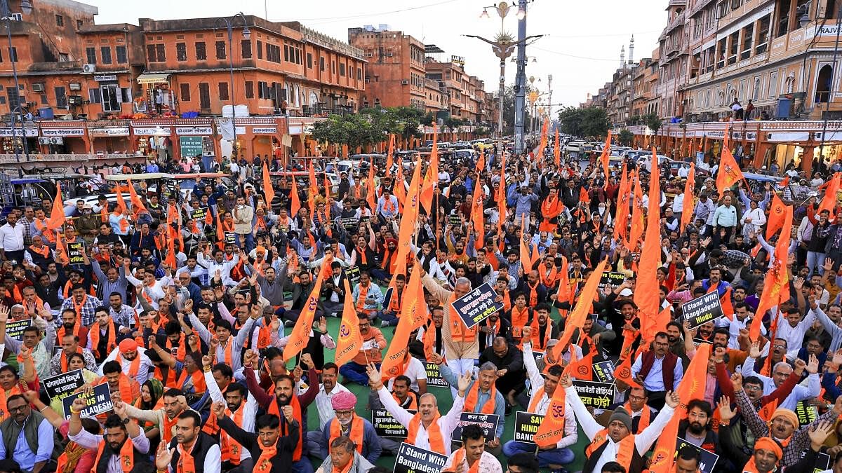 Protest Held In Jaipur Against ISKCON Monk Chinmay Krishna Das' Arrest ...