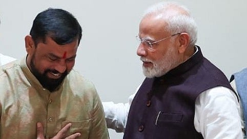 BJP MLA tears Bangladesh flag on stage, urges Christians to join Hindus in ...