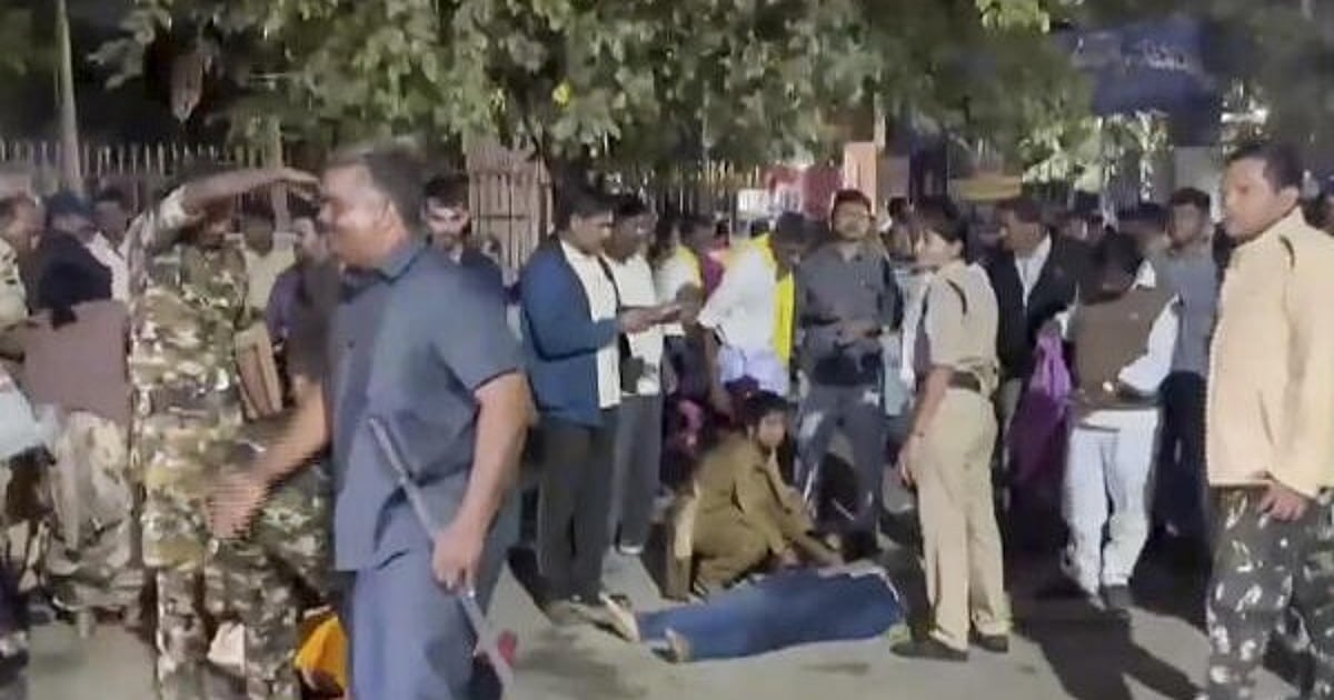 Tirupati stampede victims' families to receive compensation.