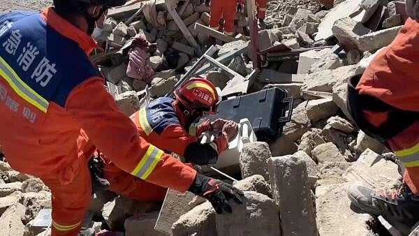 Tally of Tibet earthquake injured rises on third day of search for survivors