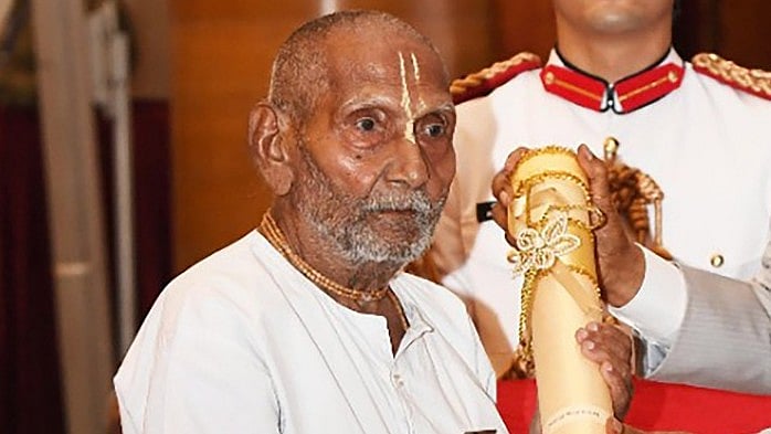 Swami Sivananda Kumbh Mela: 1896 born Padma Shri Swami Sivananda has  attended all Kumbh Melas in 100 years, disciples claim