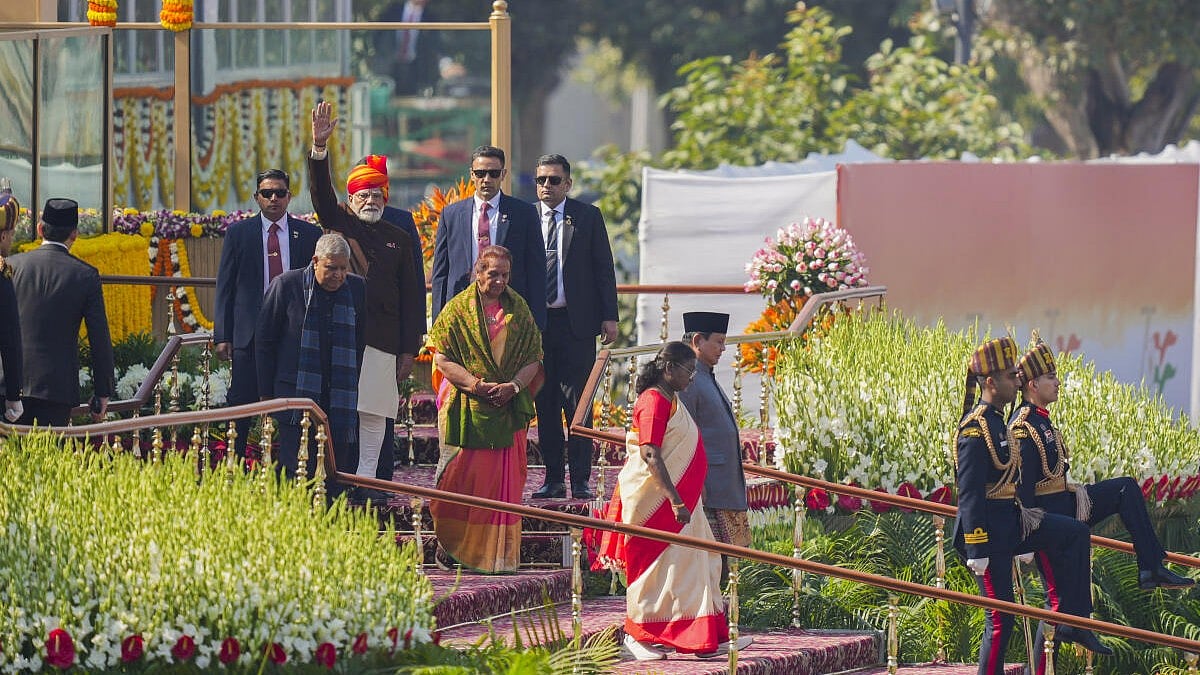 Delhi's Republic Day parade featured Dare Devils.