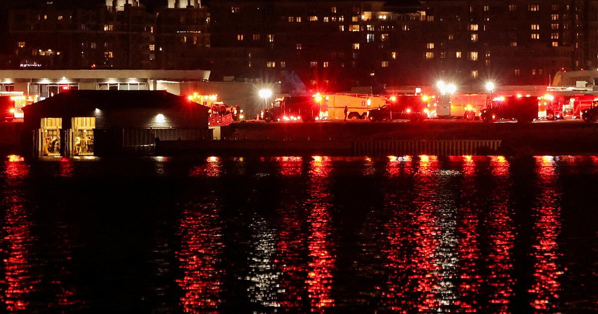 Washington plane-helicopter collision: Notable crashes on Potomac River