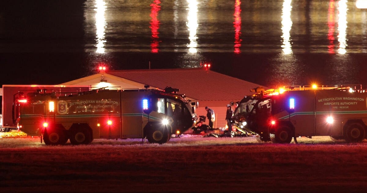 American Airlines plane-US army chopper crash highlights Washington DC ...