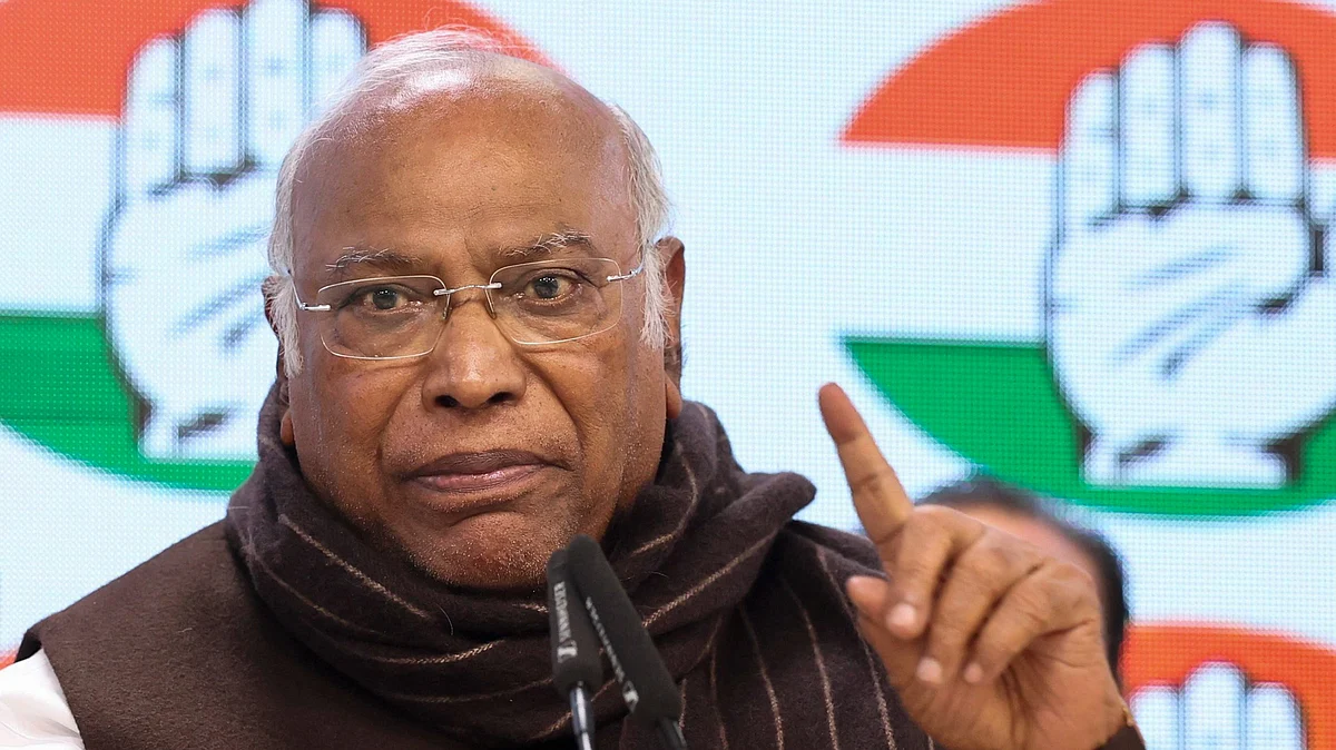 Mallikarjun Kharge slams govt over 'declining' scholarships for SCs, STs, OBCs, minorities