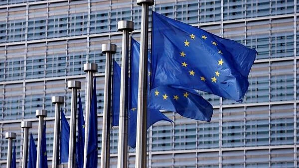 New EU sanctions target airlines operating domestic flights in Russia
