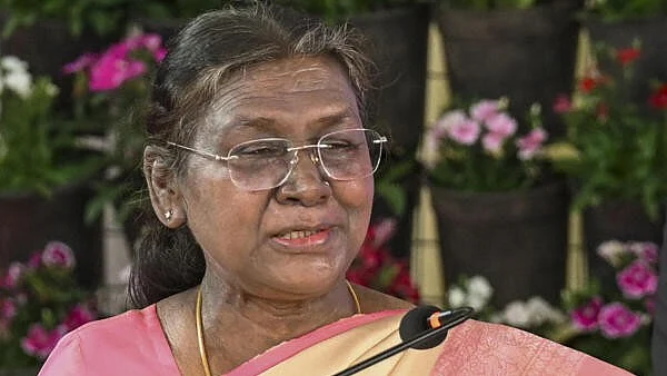 President Murmu condoles loss of lives in Prayagraj road accident