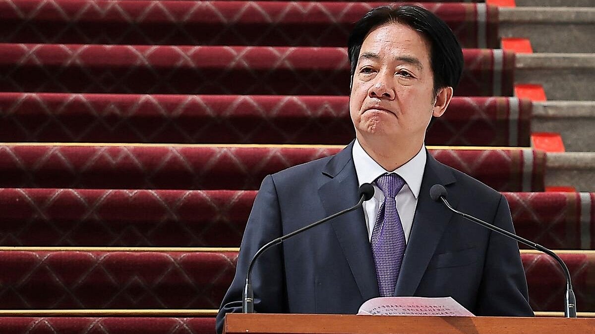 'Correct your mistakes' China tells US after State Department website