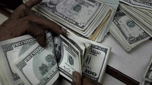 Two held as Customs department busts foreign currency hawala racket in Pune 