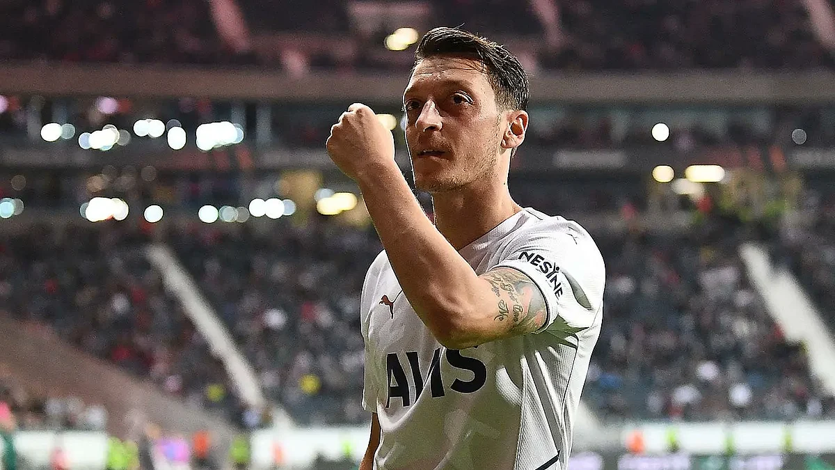 Former Real Madrid star Mesut Ozil joins Erdogan’s political ranks