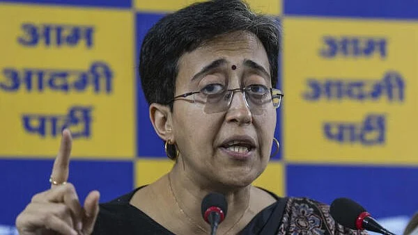 AAP MLAs led by Atishi protest outside CM's office over BJP's promise of Rs 2,500 to women