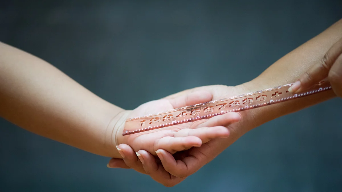 Chennai school teacher suspended for hitting student for not reciting Hindi poem