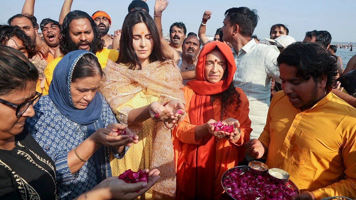 Katrina Kaif seeks blessings at Maha Kumbh with mother-in-law 