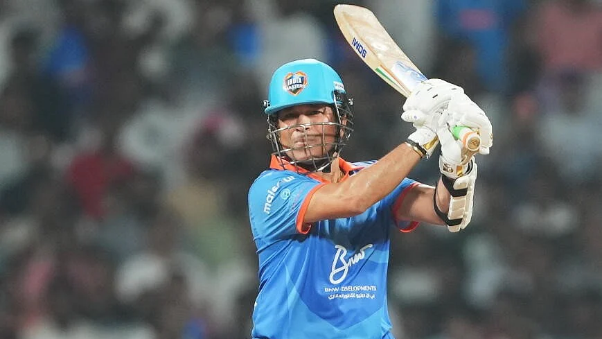 Tendulkar rolls back years as India Masters crush England Masters by 9 wickets