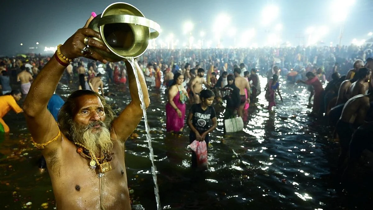 Maha Kumbh's final 'snan' begins on Mahashivratri