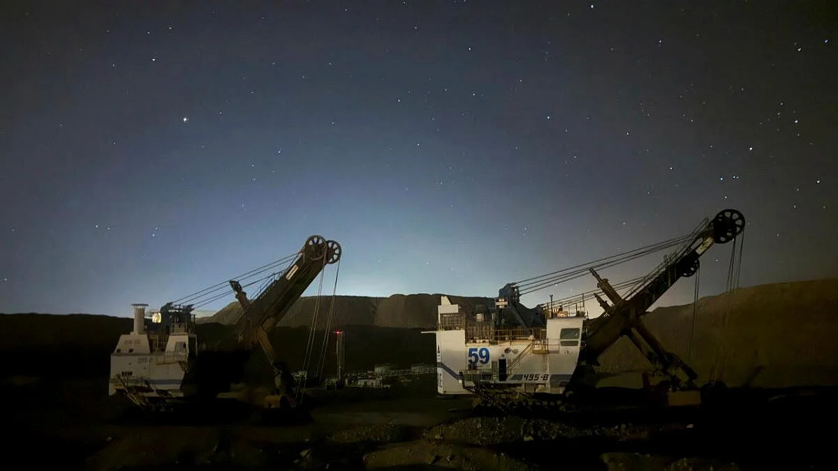 Chile declares emergency, imposes curfew as power outage sweeps across country