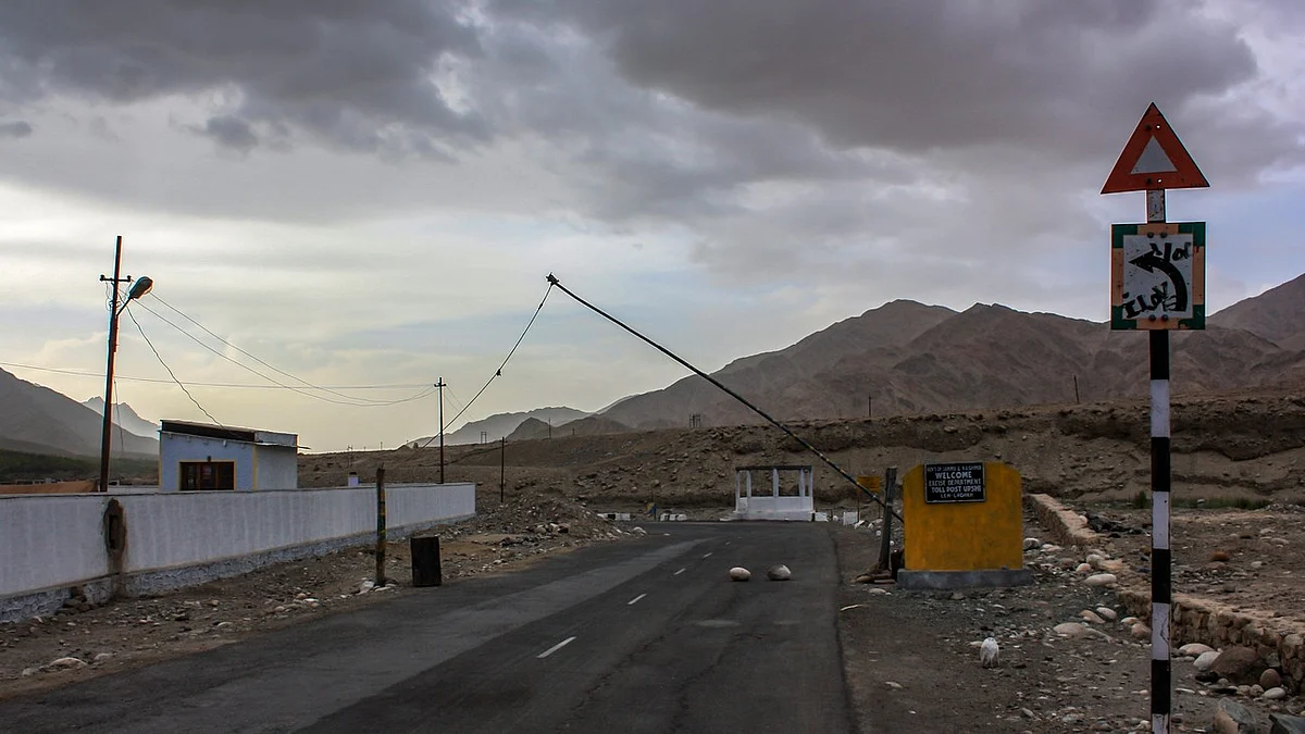 High Court of Jammu and Kashmir and Ladakh directs Union road transport ministry to reduce toll rates in UTs