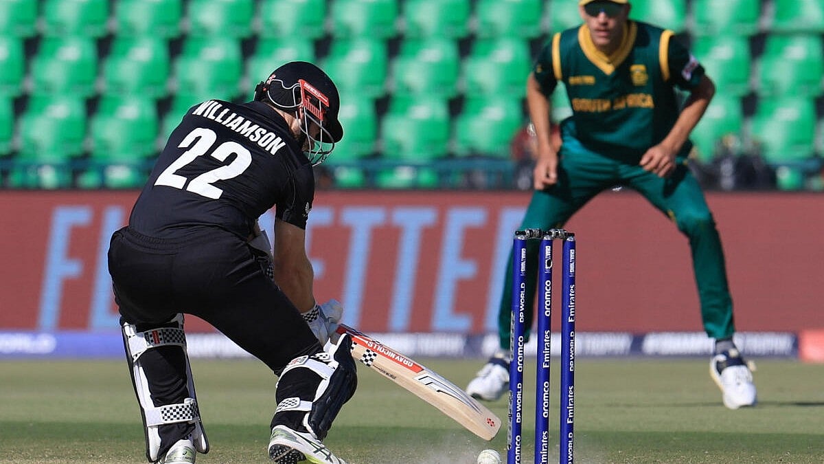 New Zealand bats first against South Africa in Champions Trophy semifinal