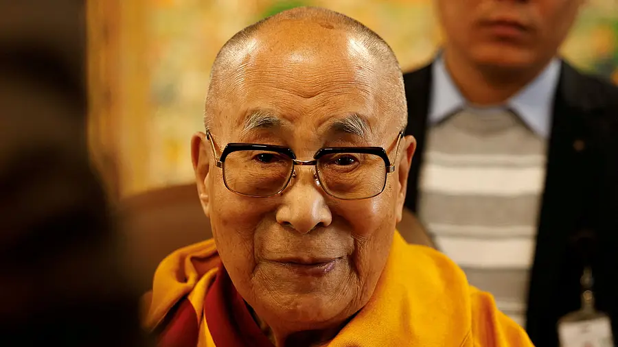 Dalai Lama receives Gold Mercury Award for Peace and Sustainability
