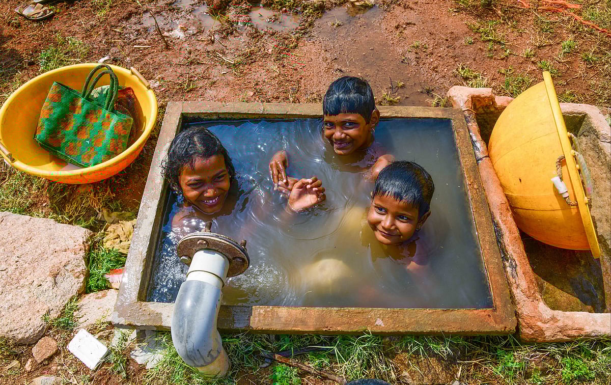 Government Employees Demand Change in Office Timings Due to Heat