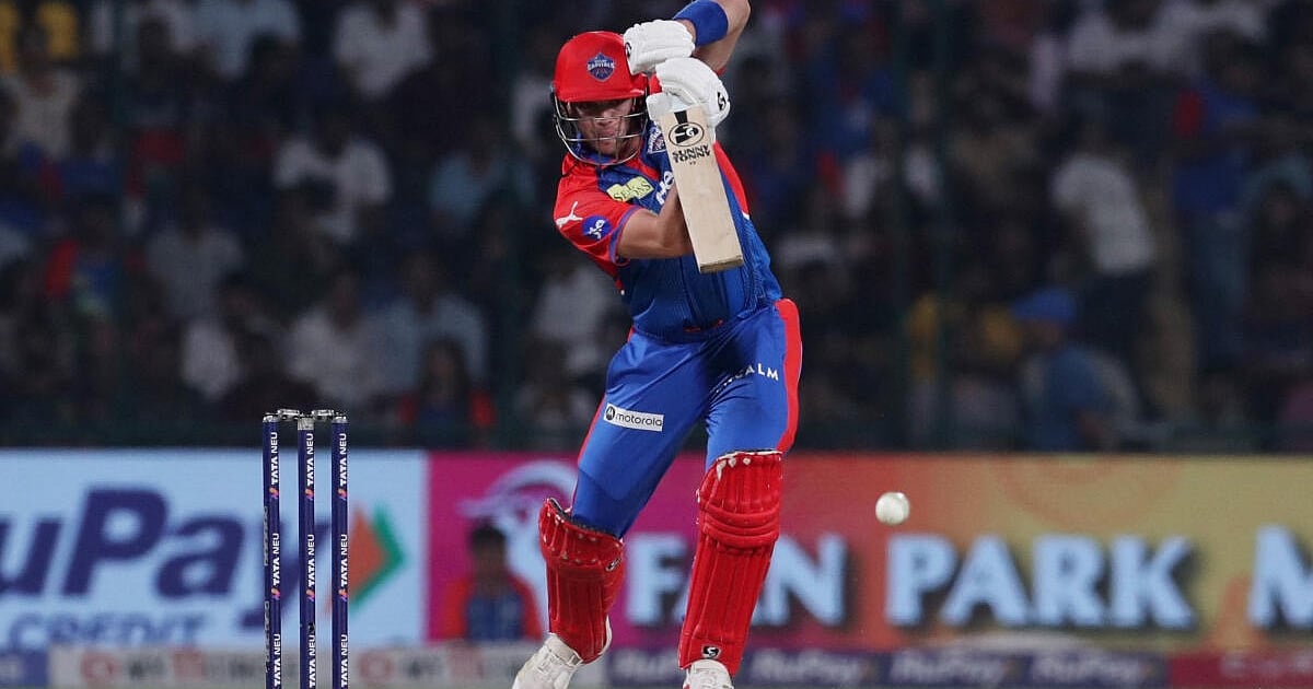 Stubbs powers DC to 162 after RCB bowling choke