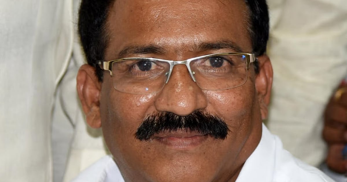 Pahalgam Attack: Minister's Claim Contradicts Victim's Wife's Account