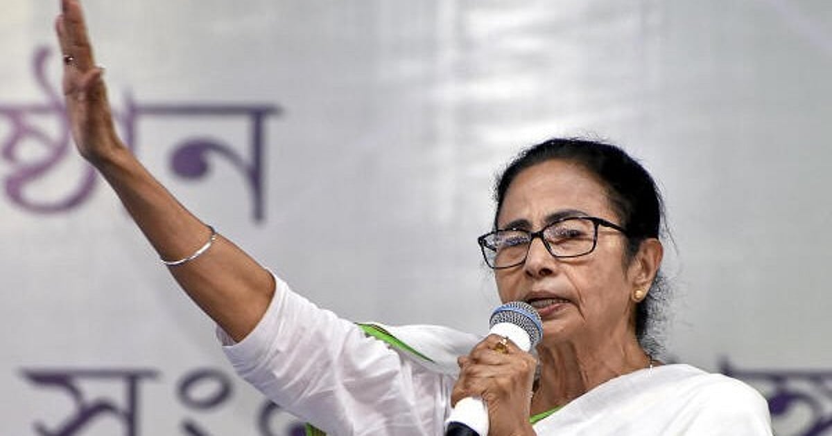 Mamata pays homage to Rabindranath Tagore on 164th birthday anniversary