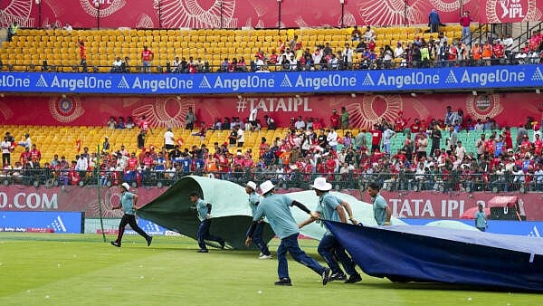 Rain delays toss for PBKS vs DC IPL 2025 match