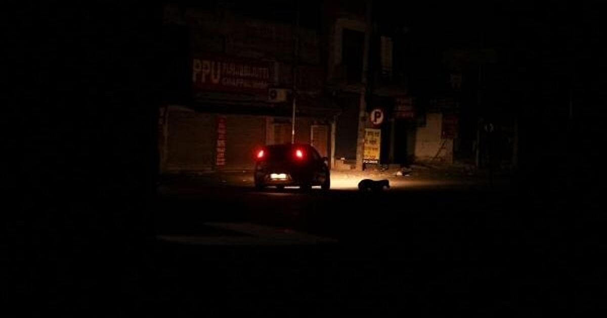 Indo-Pak Tensions: Sirens and Blackouts Grip Western Border Districts