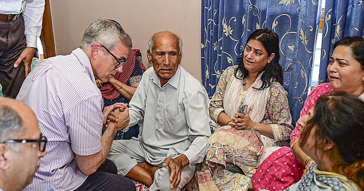 J&K Mourns Loss of Officer Raj Kumar Thapa in Pakistani Shelling