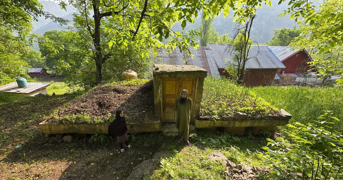 LoC Shelling Response: Govt to Build Community Bunkers in Rajouri, Poonch