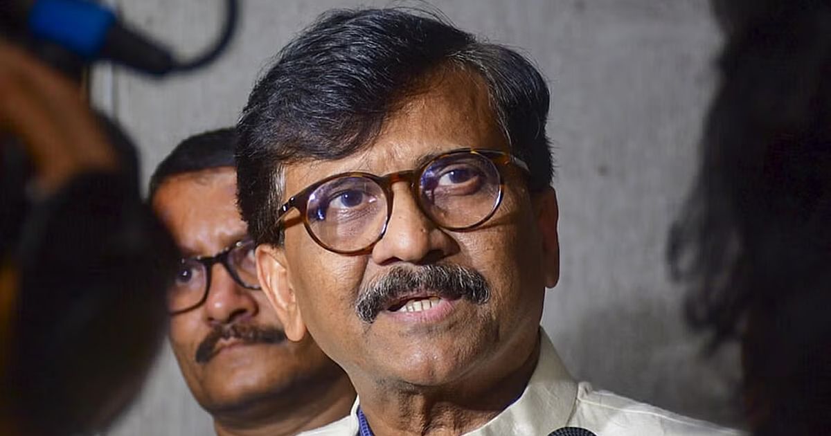 Sena (UBT): Modi Govt Missed Chance to Fulfil Savarkar’s ‘Akhand Bharat’ Dream