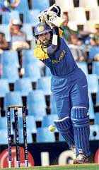 Dilshan leads Lanka charge with century