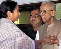 Mamata Banerjee condoles Basu's death