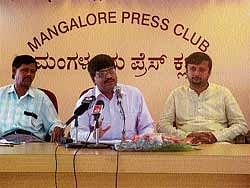 All schools to get water purifiers by 2012: ZP CEO