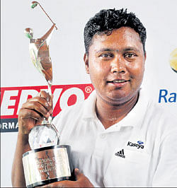 Cool Ashok wins second straight title