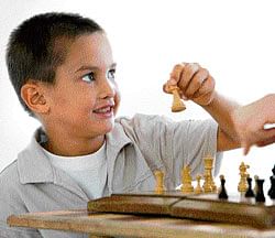 9 Reasons Why Your Child Should Play Chess At A Young Age - Kaabil