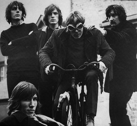 Pink Floyd. Image Courtesy: twitter.com/pinkfloyd