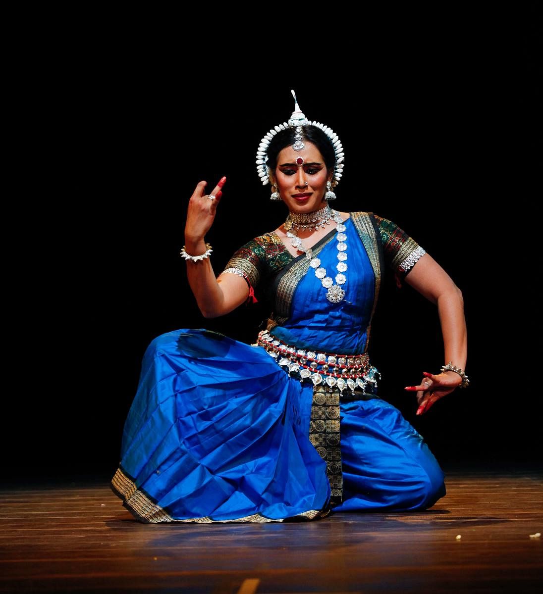 Indian Classical Dance (ICD) Forms: (a) Bharatnatyam (b) Kuchipudi (c)... |  Download Scientific Diagram