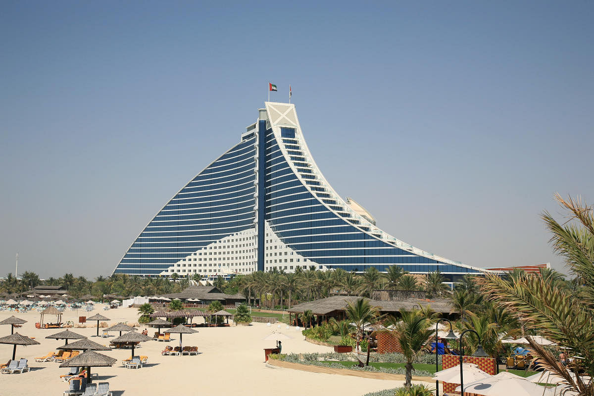 Renovations for Dubai beach hotel