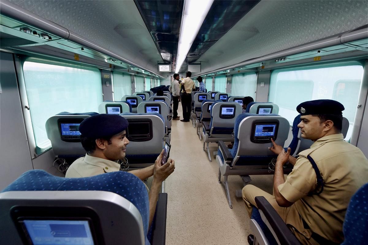 Indian Railways to bid adieu to AC-2 tier coaches from Duronto and Rajdhani  express trains | Times of India Travel