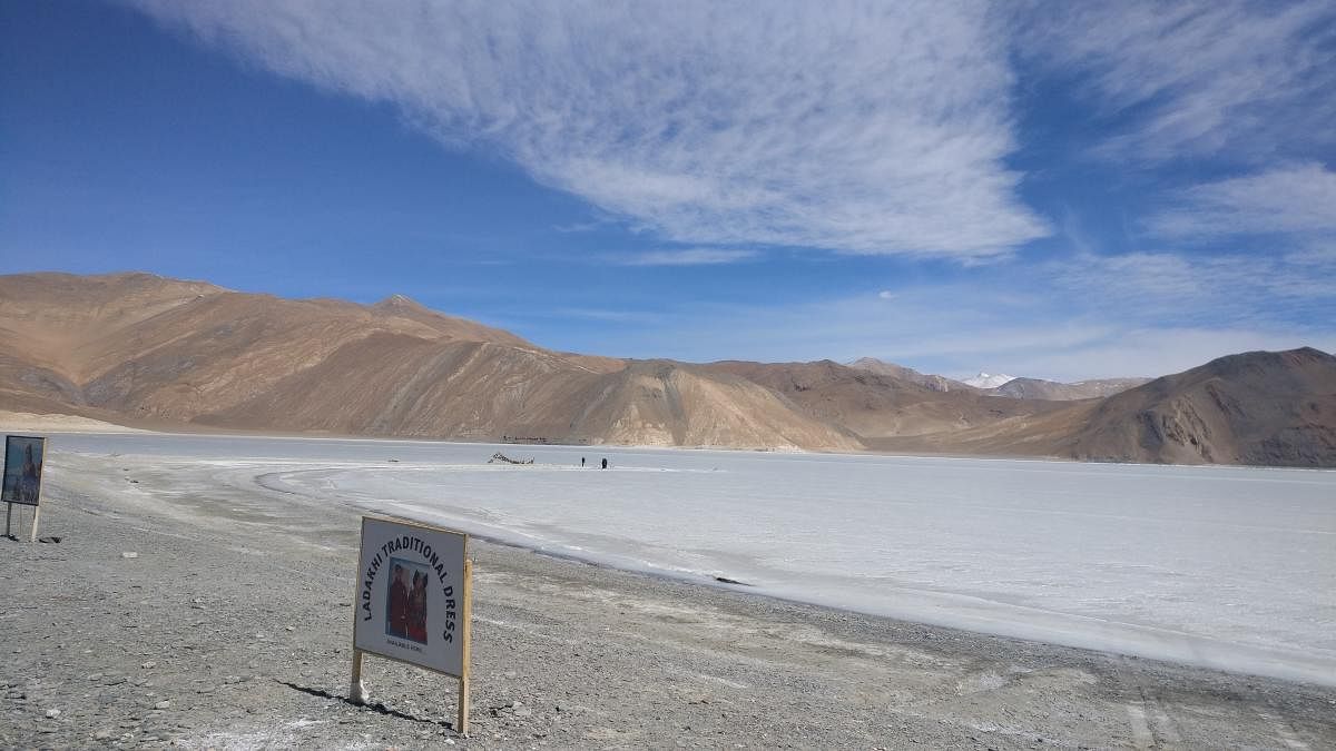 Through the roads of Ladakh