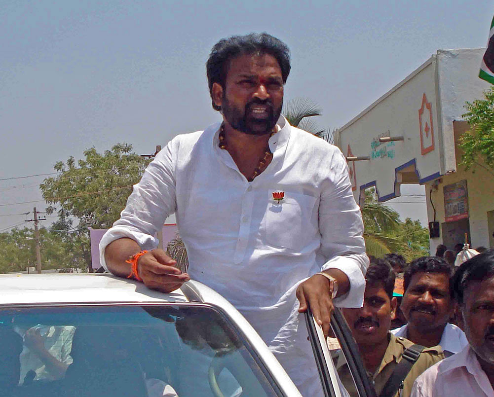BJP eyes tribal votes with Sriramulu as star campaigner