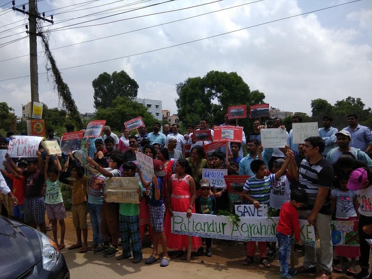 Residents hold protest over encroachment of Pattandur Agrahara Lake